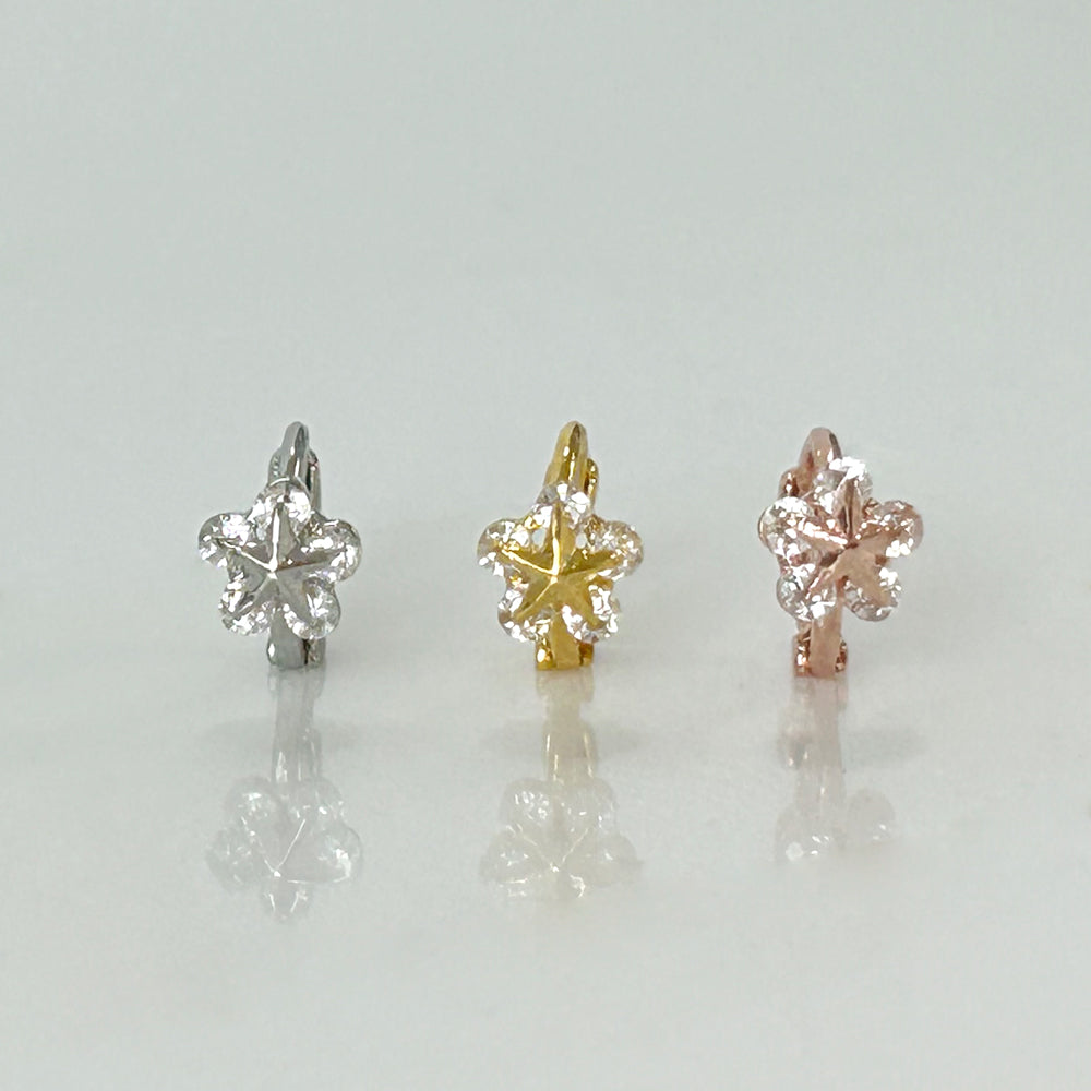 MN 147 ［サージカルステンレス］キュービックワンタッチ星，雪の結晶ピアス