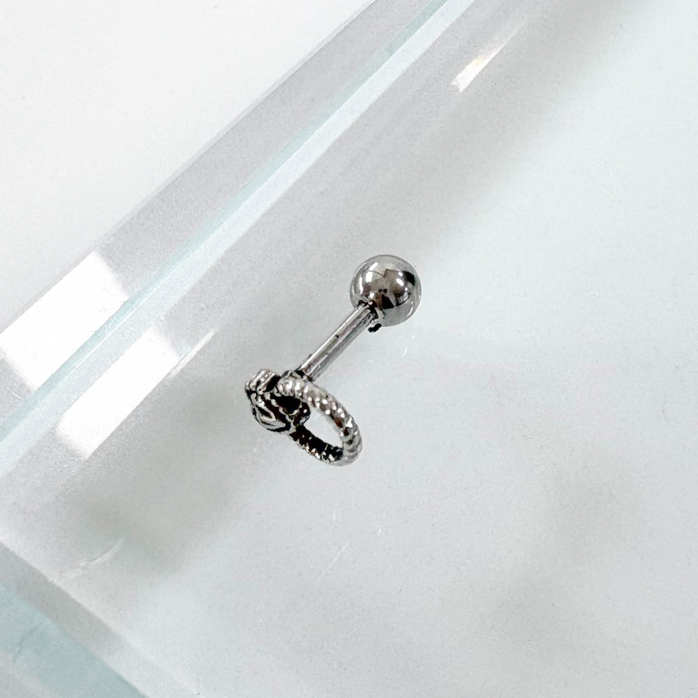 A2 227 　［サージカルステンレス］アンティークねじりリングハートピアス