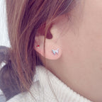 B3 068 ［サージカルステンレス］とんがり蝶々ピアス
