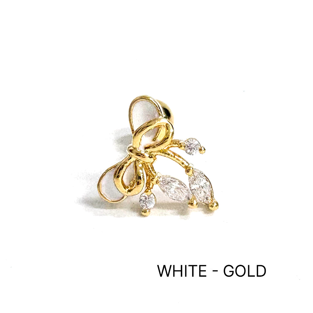 A5 299 ［サージカルステンレス］ブラックアンドホワイトリボンキュービックピアス