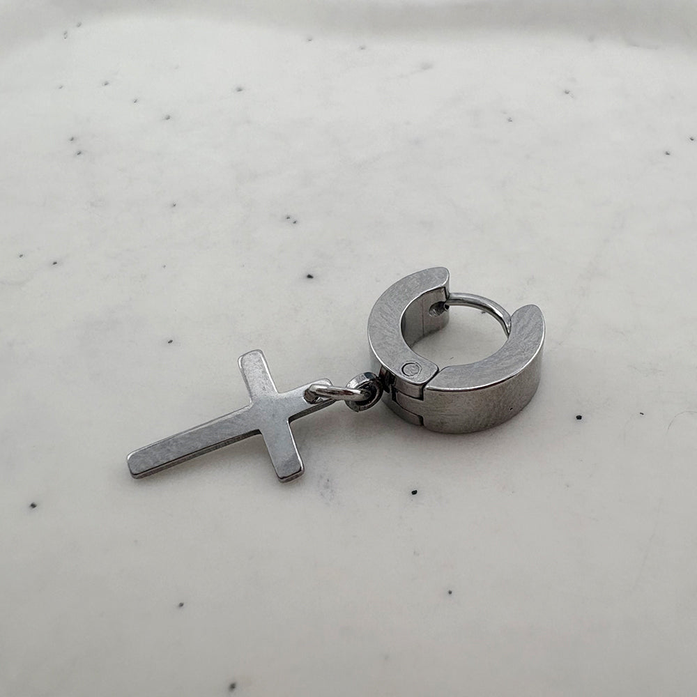 YEH 009 ［サージカルステンレス］十字架スチールドロップワンタッチピアス