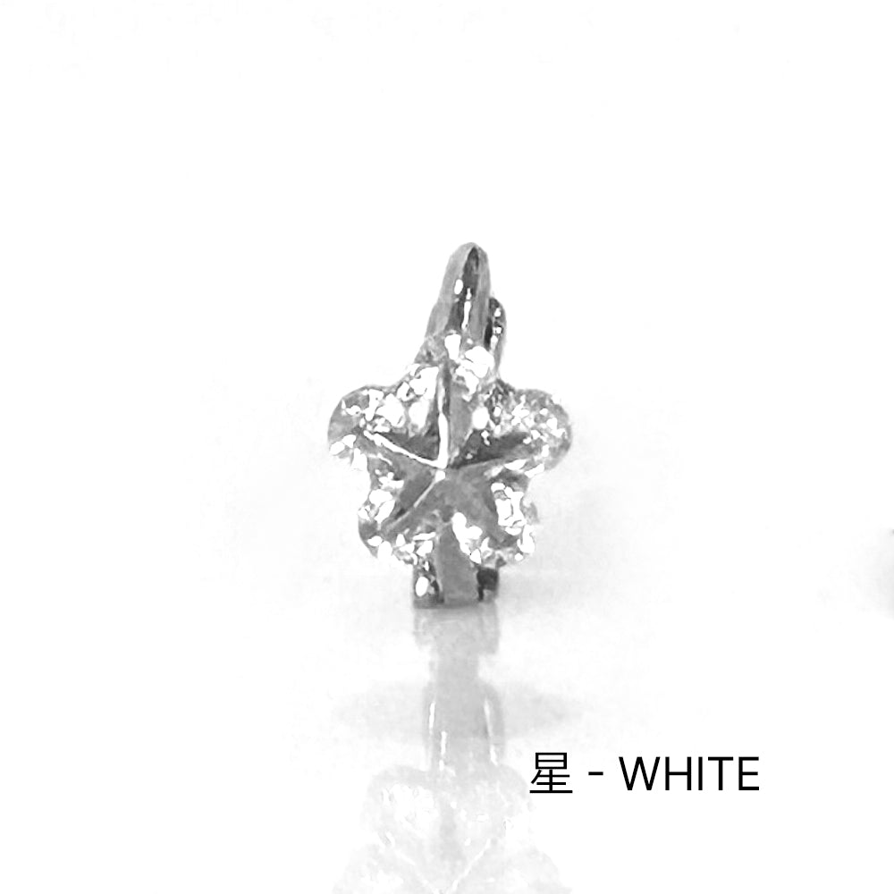 MN 147 ［サージカルステンレス］キュービックワンタッチ星，雪の結晶ピアス