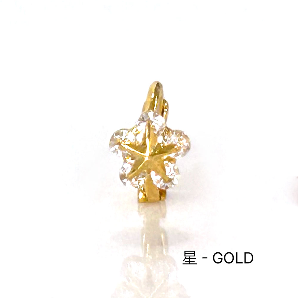 MN 147 ［サージカルステンレス］キュービックワンタッチ星，雪の結晶ピアス