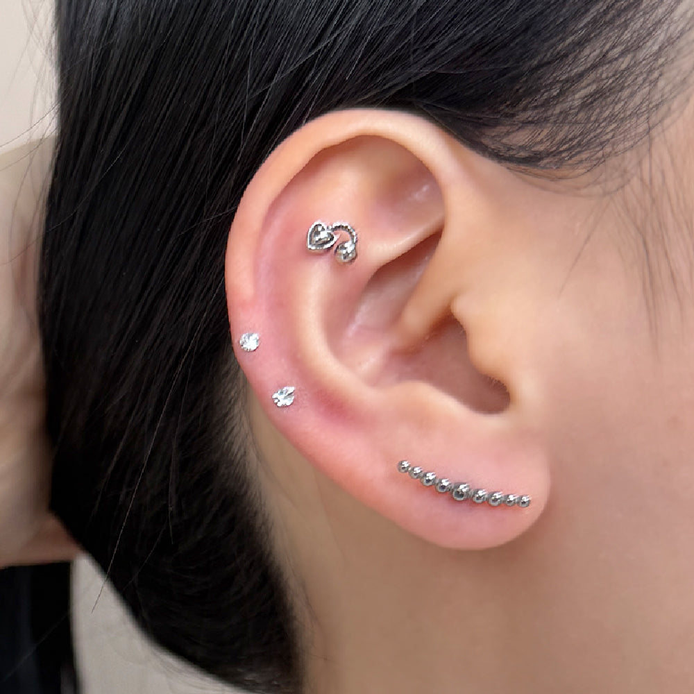 YLR 026 ［サージカルステンレス］ラブレットピアス