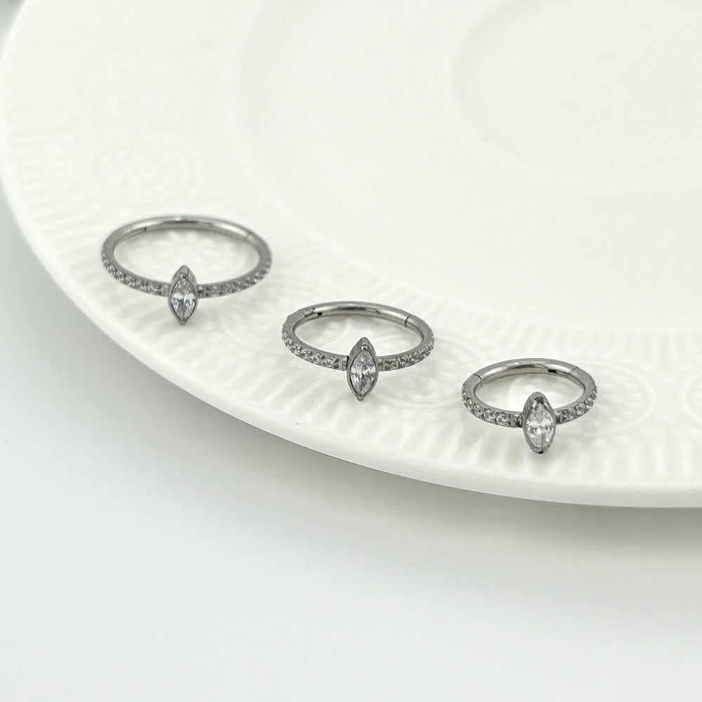 STS 104［サージカルステンレス］楕円ストーンリングピアス