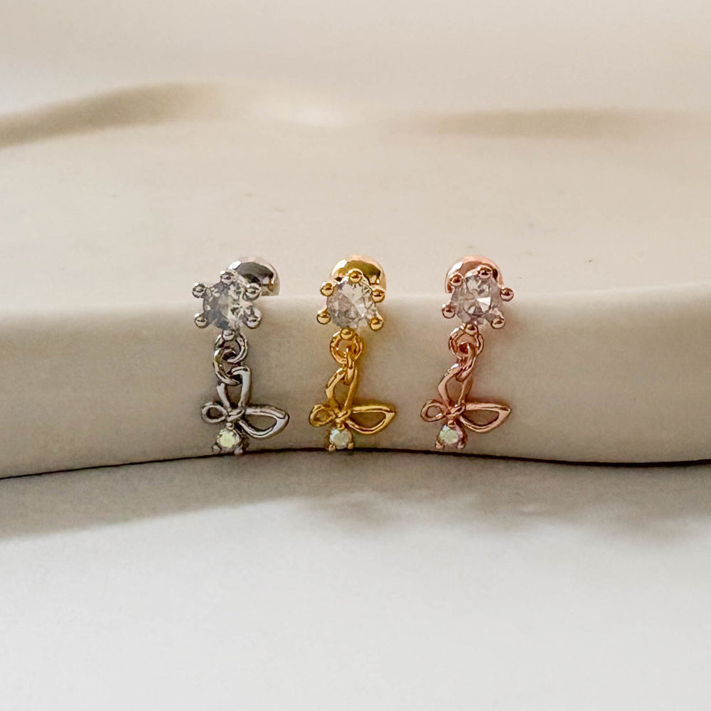 A8 296 ［サージカルステンレス］キュービック蝶々ドロップピアス