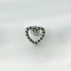 YES 060　［サージカルステンレス］ゴシックシンプルねじりハートピアス