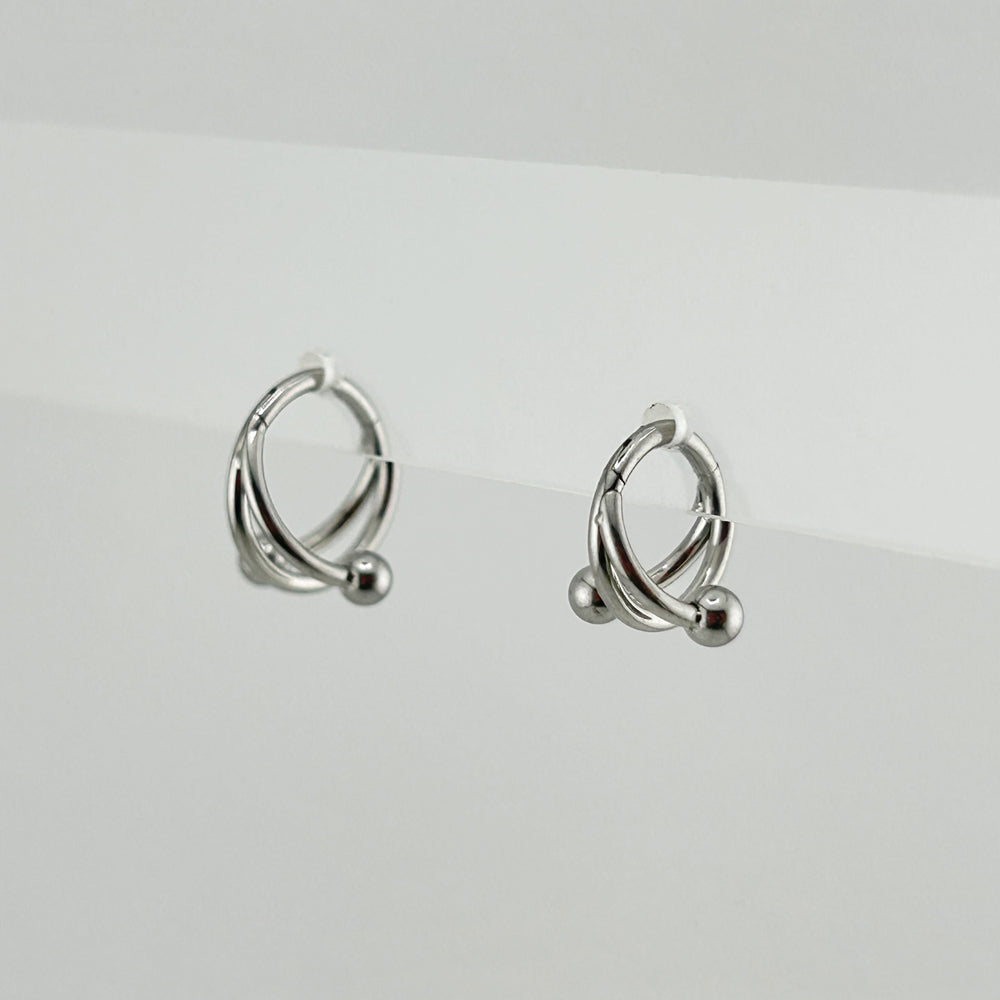 STS 033 ［サージカルステンレス］ツーボールリングピアス