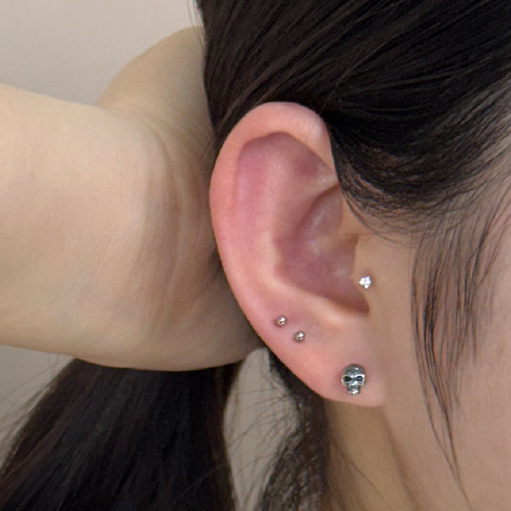 YLR 018 ［サージカルステンレス］써지컬 해골 라블렛 피어싱