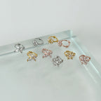 MN 147 ［サージカルステンレス］キュービックワンタッチ星，雪の結晶ピアス