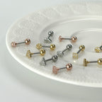 MP 138 ［サージカルステンレス］三角，丸，四角，水滴ストーンピアス