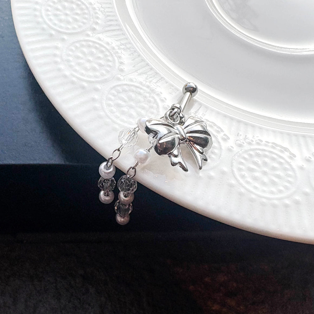 A2 216 ［サージカルステンレス］ビッグリボンドロップピアス