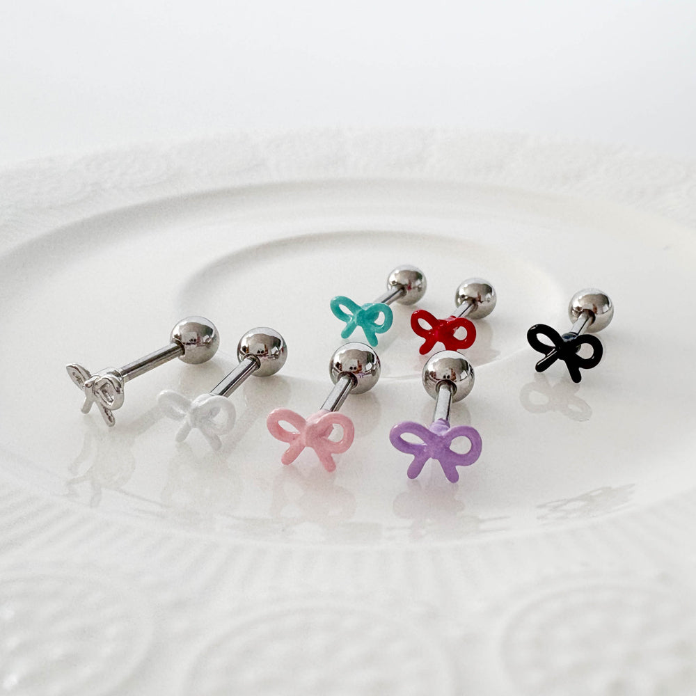 A8 241 [サージカルステンレス]　シンプルリボンピアス