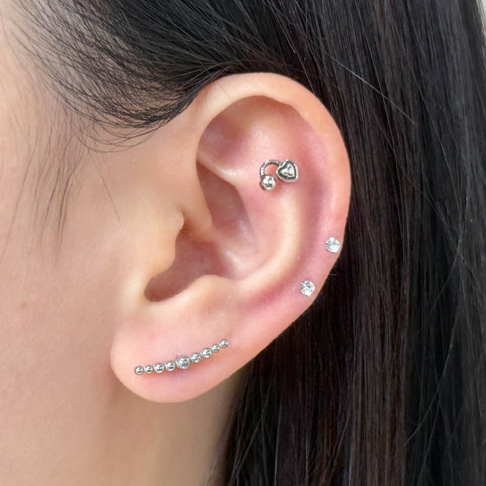 YLR 026 ［サージカルステンレス］ラブレットピアス