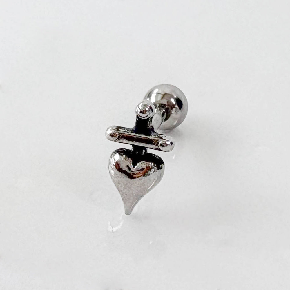 A2 226 [サージカルステンレス] アンティークナイフハートピアス