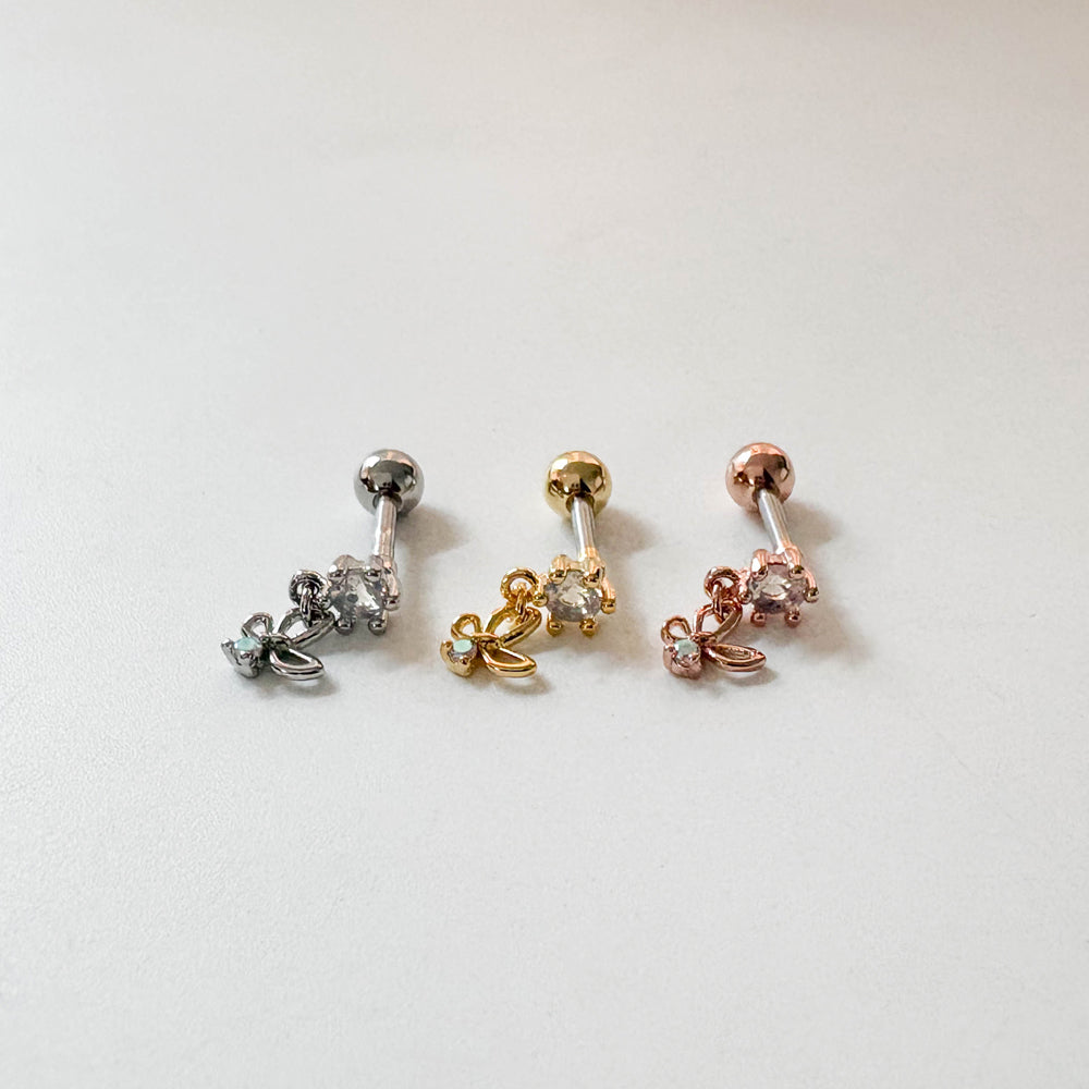 A8 296 ［サージカルステンレス］キュービック蝶々ドロップピアス