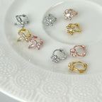 MN 147 ［サージカルステンレス］キュービックワンタッチ星，雪の結晶ピアス