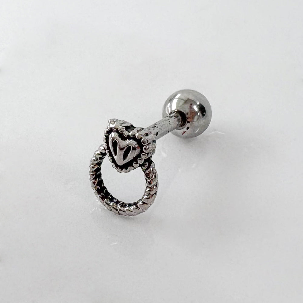 A2 227 　［サージカルステンレス］アンティークねじりリングハートピアス