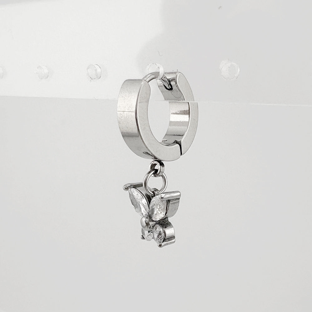 YEH 020 ［サージカルステンレス］キュービック蝶々リングワンタッチピアス