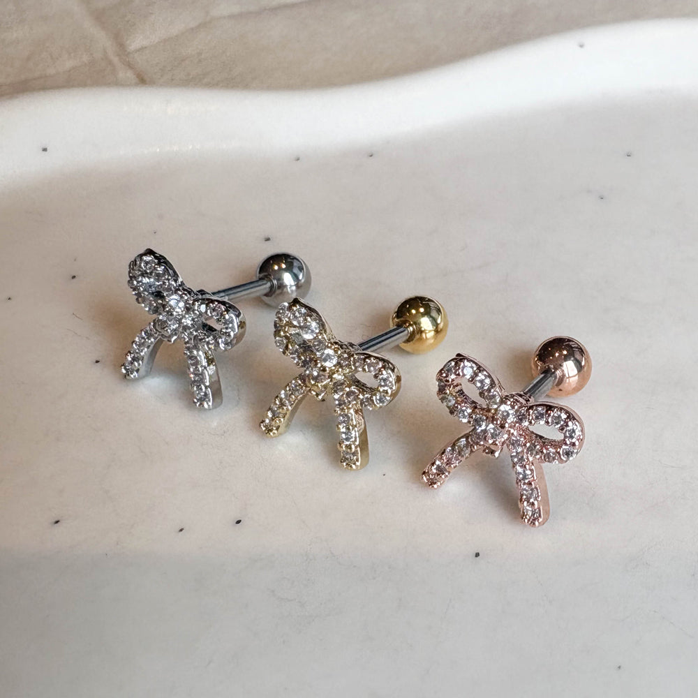 MP 163 ［サージカルステンレス］キュービックリボンピアス