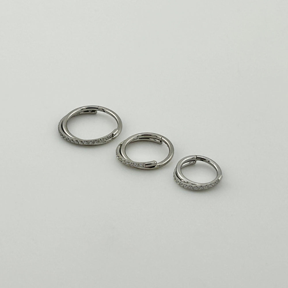 STS 050 ［サージカルステンレス］クロスダブルワンストーンリングピアス