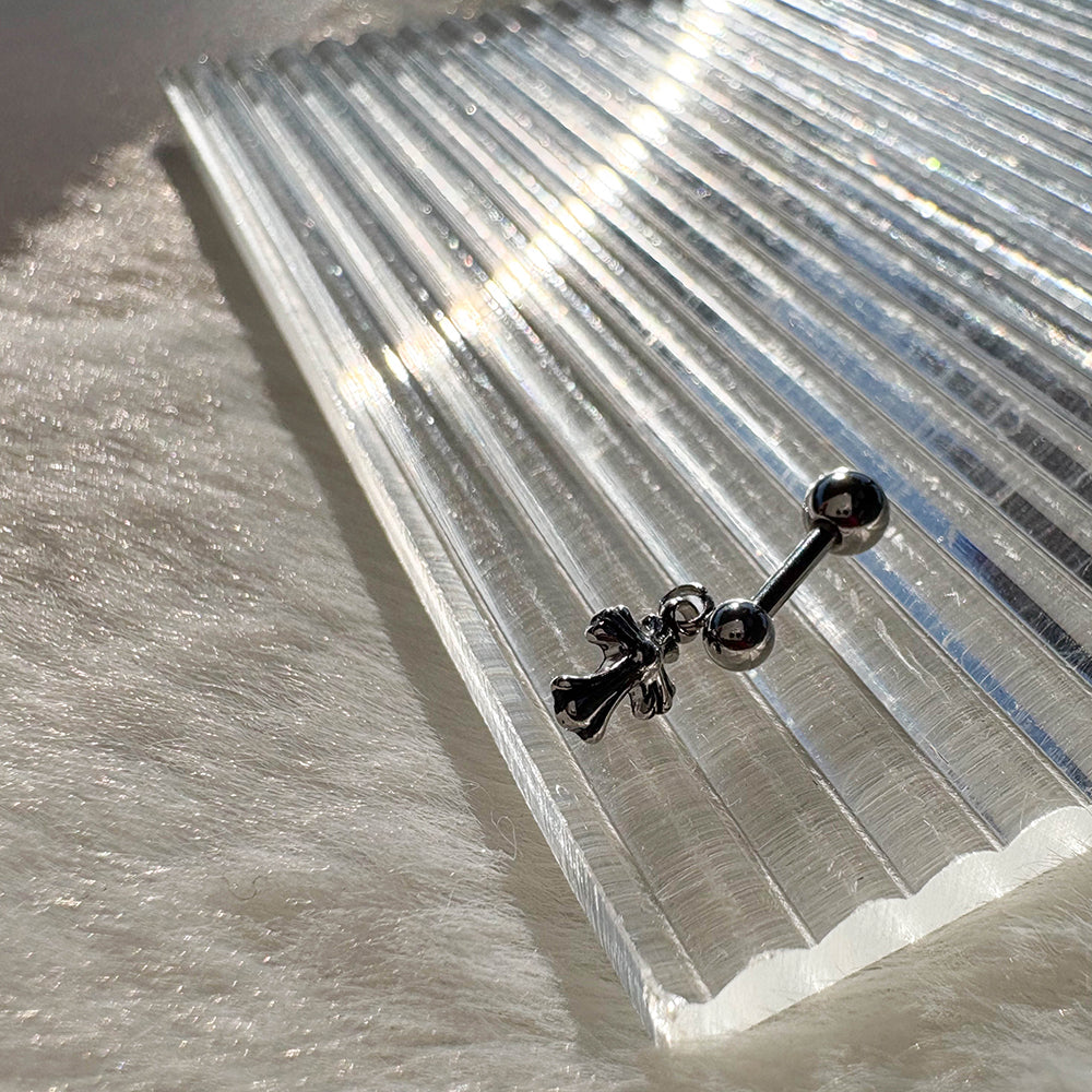 A9 119 ［サージカルステンレス］ゴシック十字架ピアス