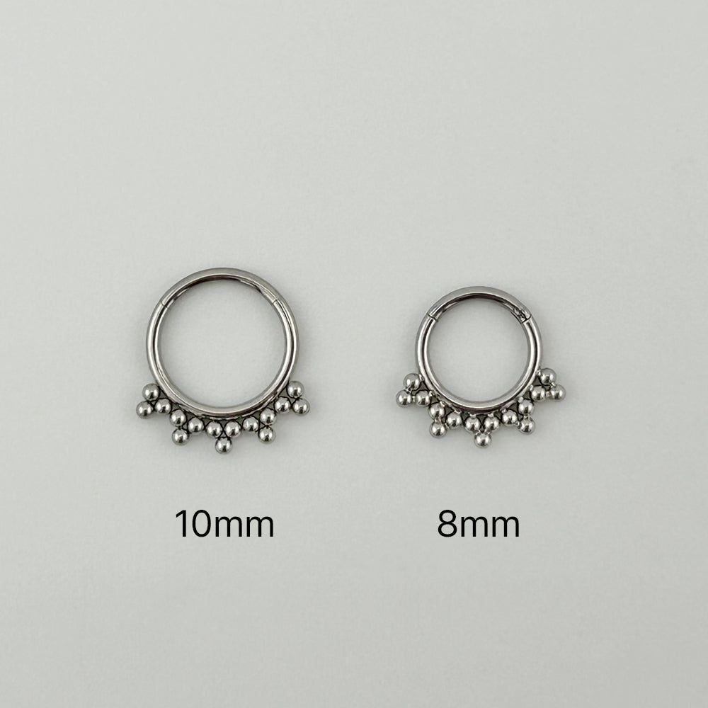 STS 067 ［サージカルステンレス］クラウン風リングピアス