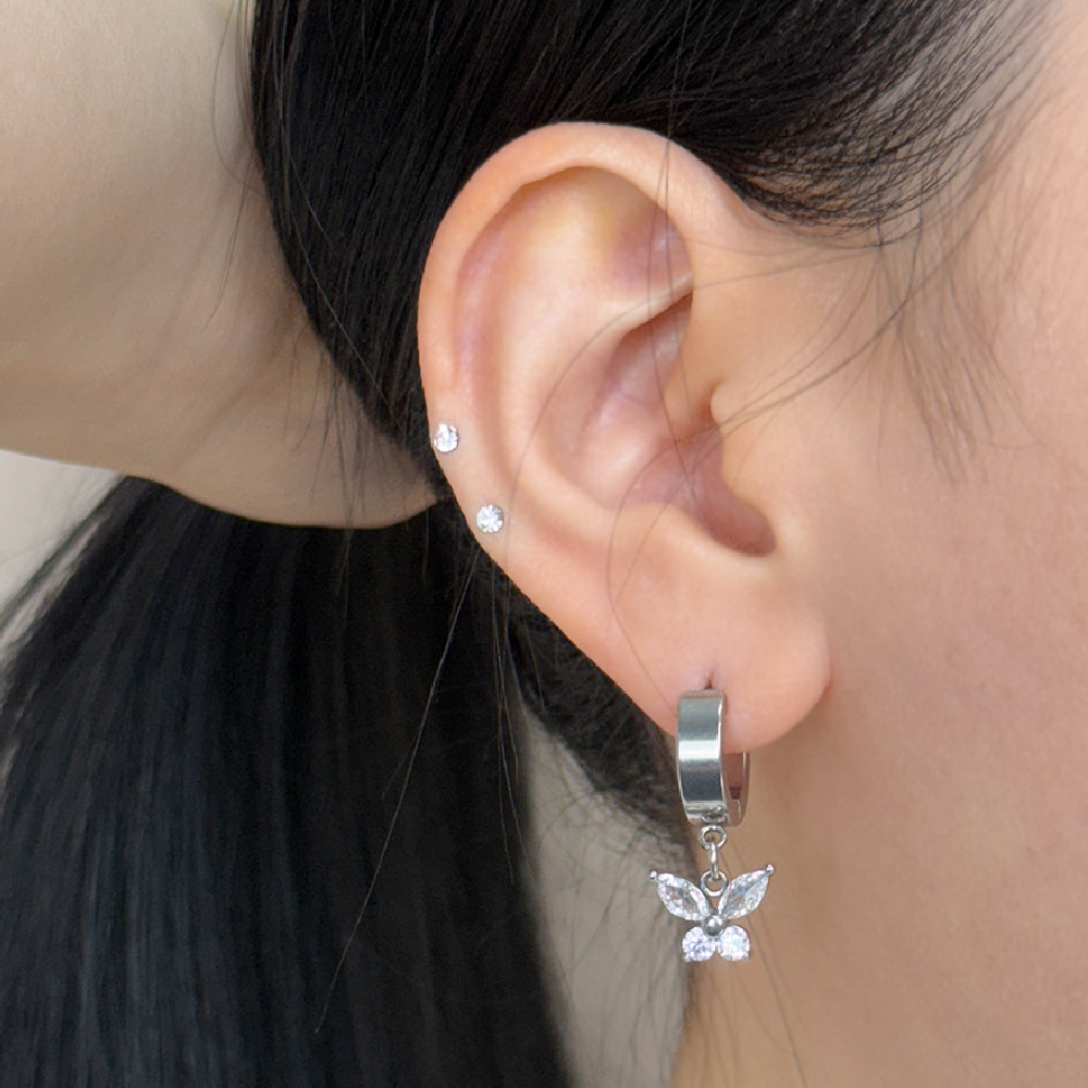 YEH 020 ［サージカルステンレス］キュービック蝶々リングワンタッチピアス