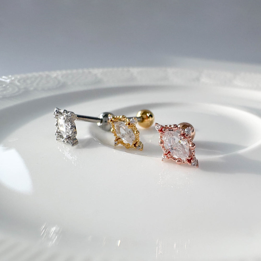 A5 067 ［サージカルステンレス］楕円形ストーンピアス