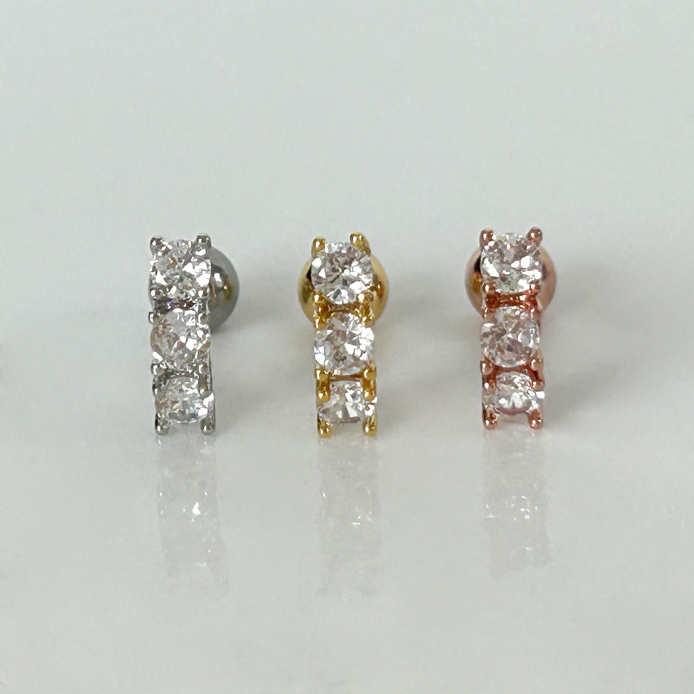 MN 169 ［サージカルステンレス］シンプルキュービックストーンピアス