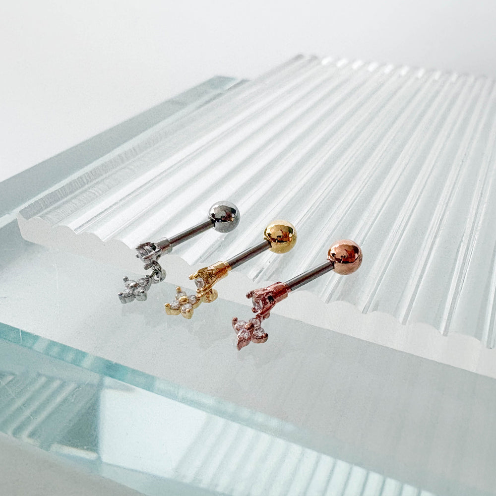 A8 305 ［サージカルステンレス］キュービック花ピアス