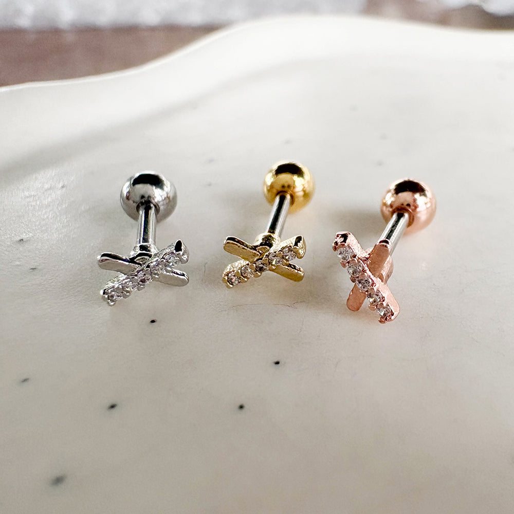 MN 198 ［サージカルステンレス］キュービックx字ピアス