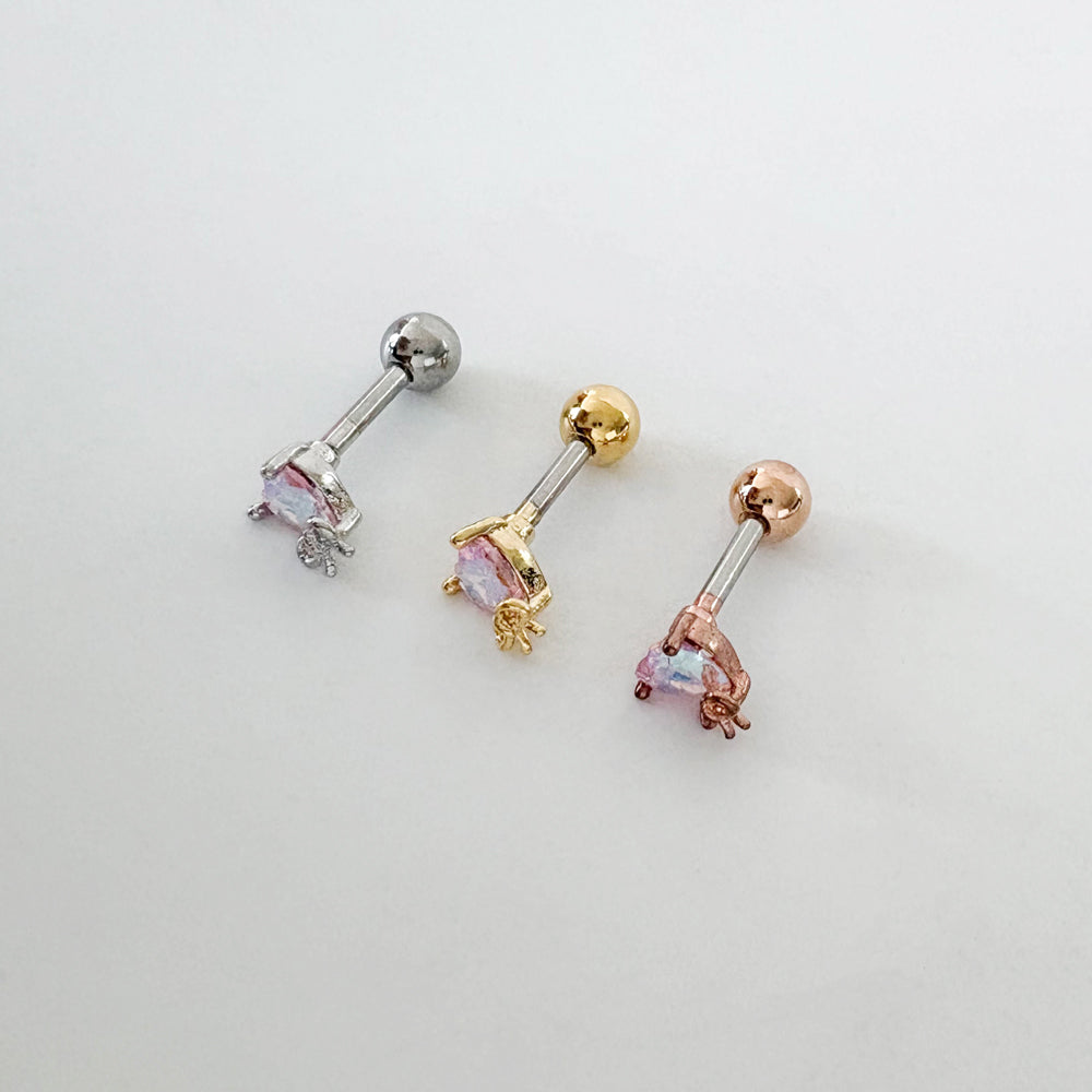 A8 255 ［サージカルステンレス］キュービックハート＆リボンピアス