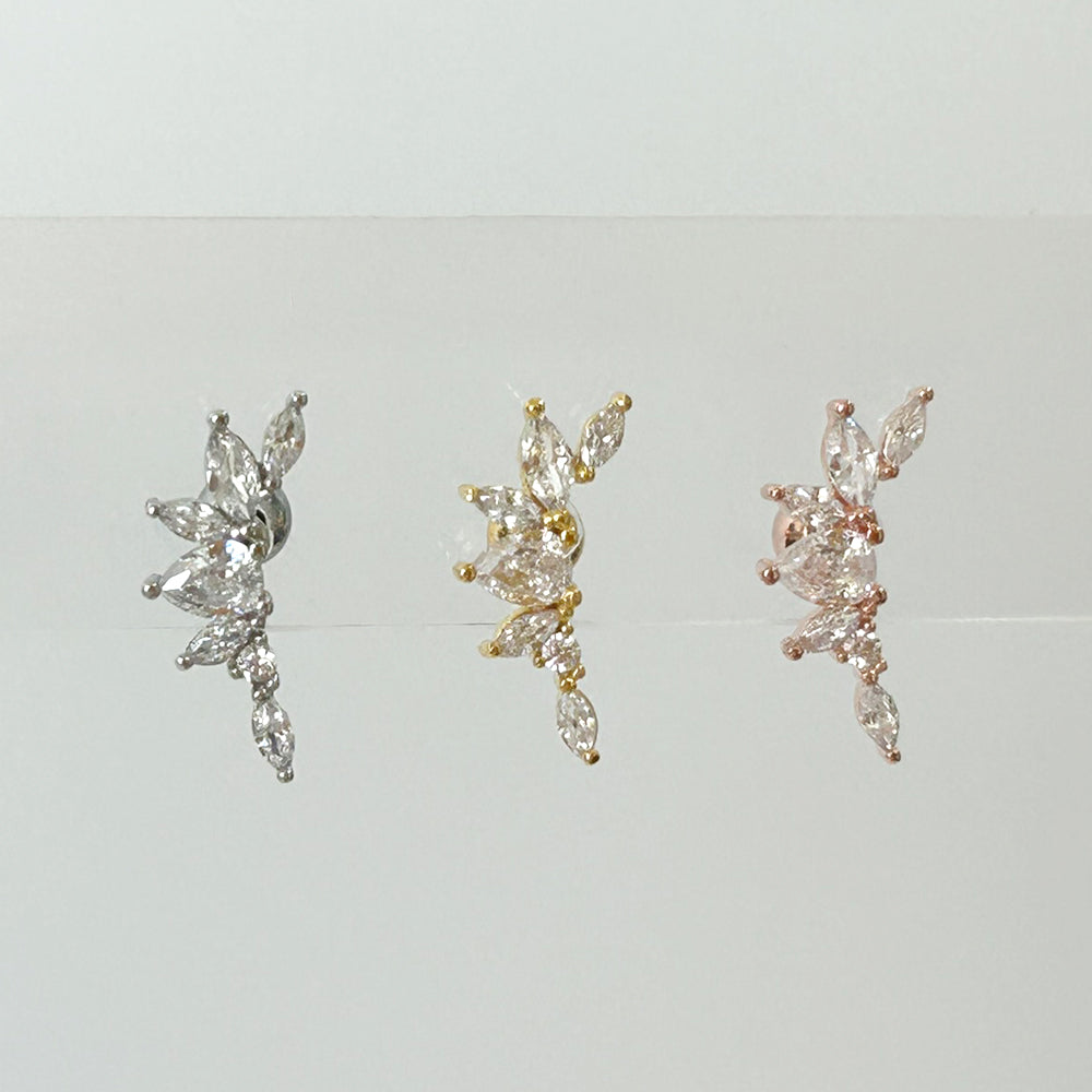 MP 122 ［サージカルステンレス］キュービック羽＆葉っぱピアス