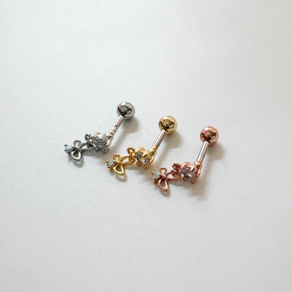 A8 296 ［サージカルステンレス］キュービック蝶々ドロップピアス