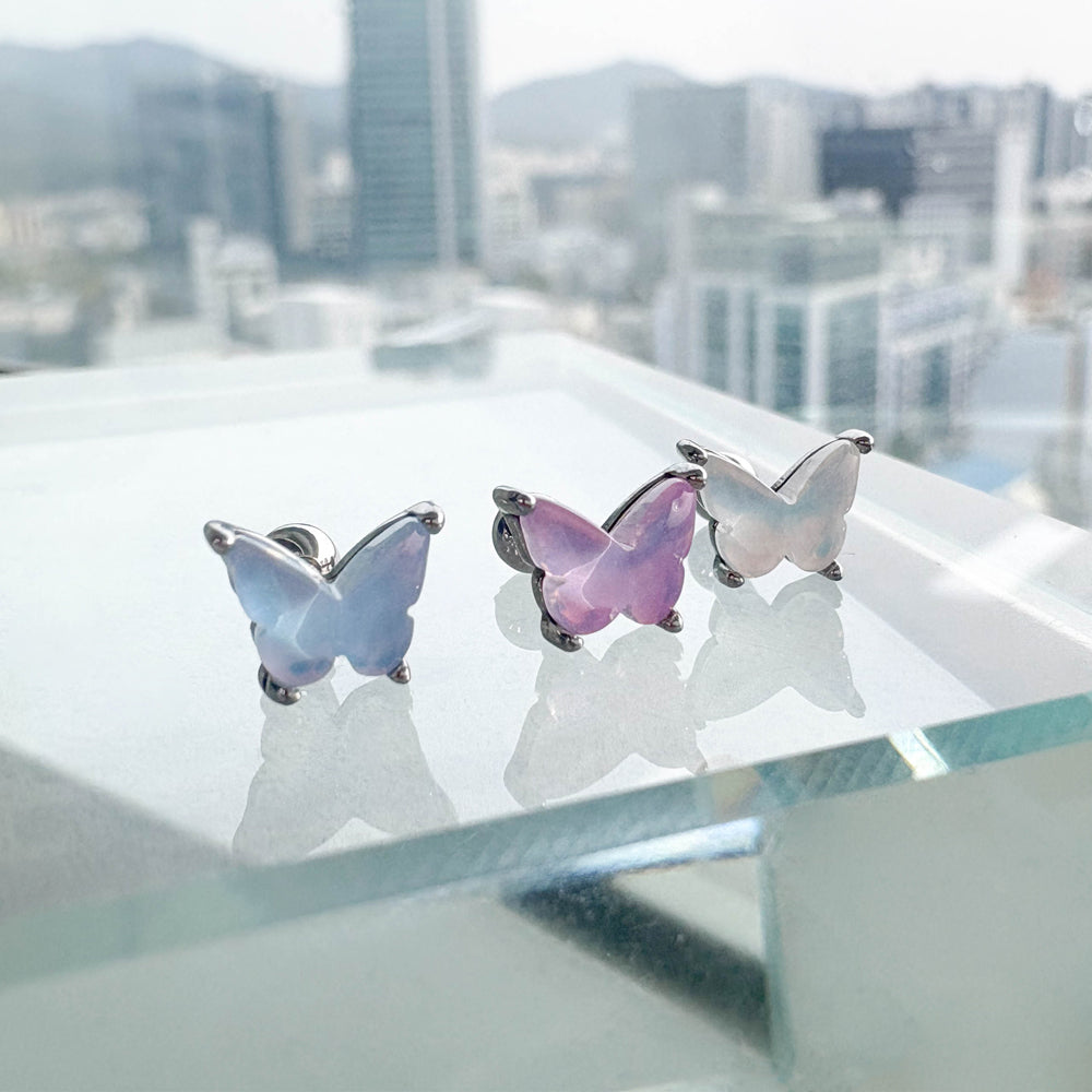 A3 077　［サージカルステンレス］　三色アクリル蝶々ピアス