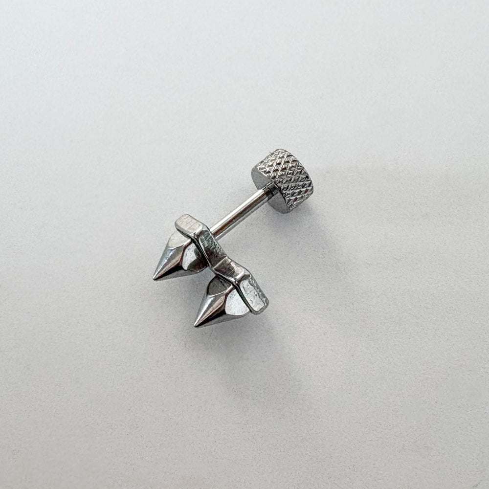 A9 243 ［サージカルステンレス］ダブルスパイクピアス
