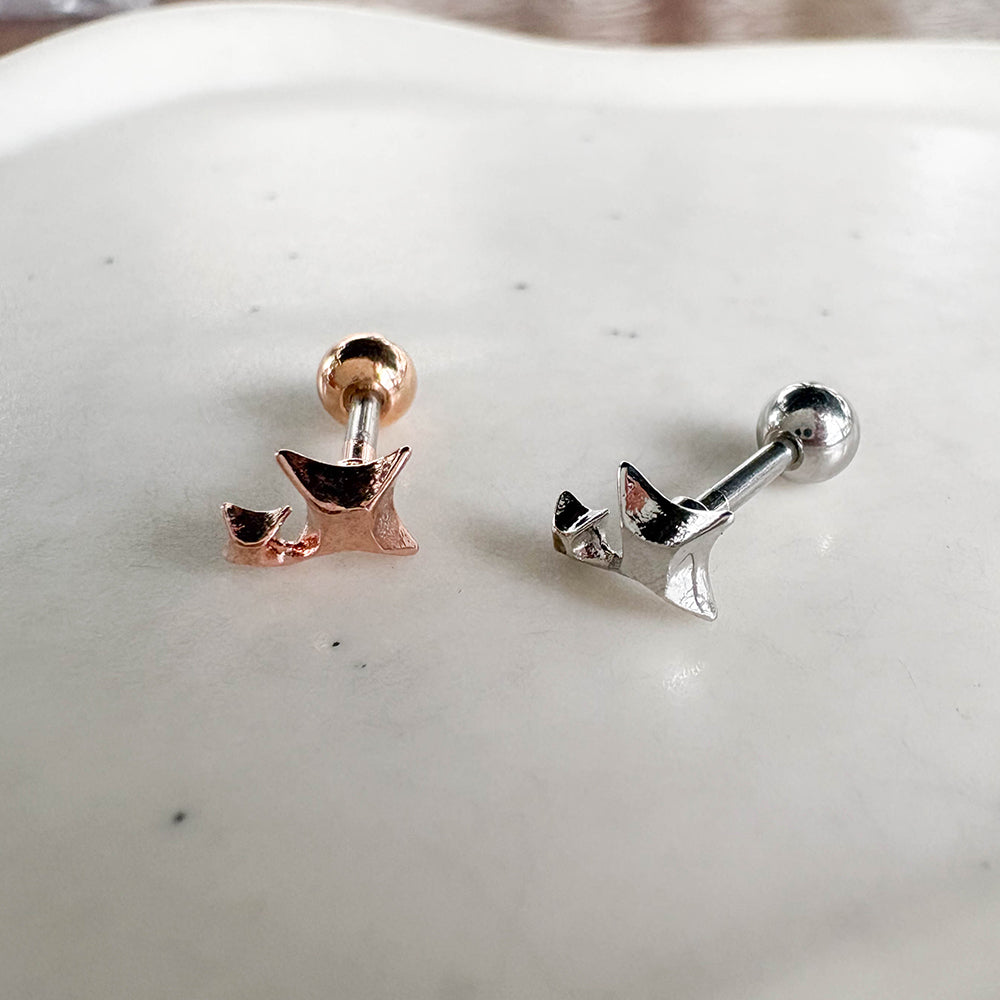 MJ 071 ［サージカルステンレス］星ピアス