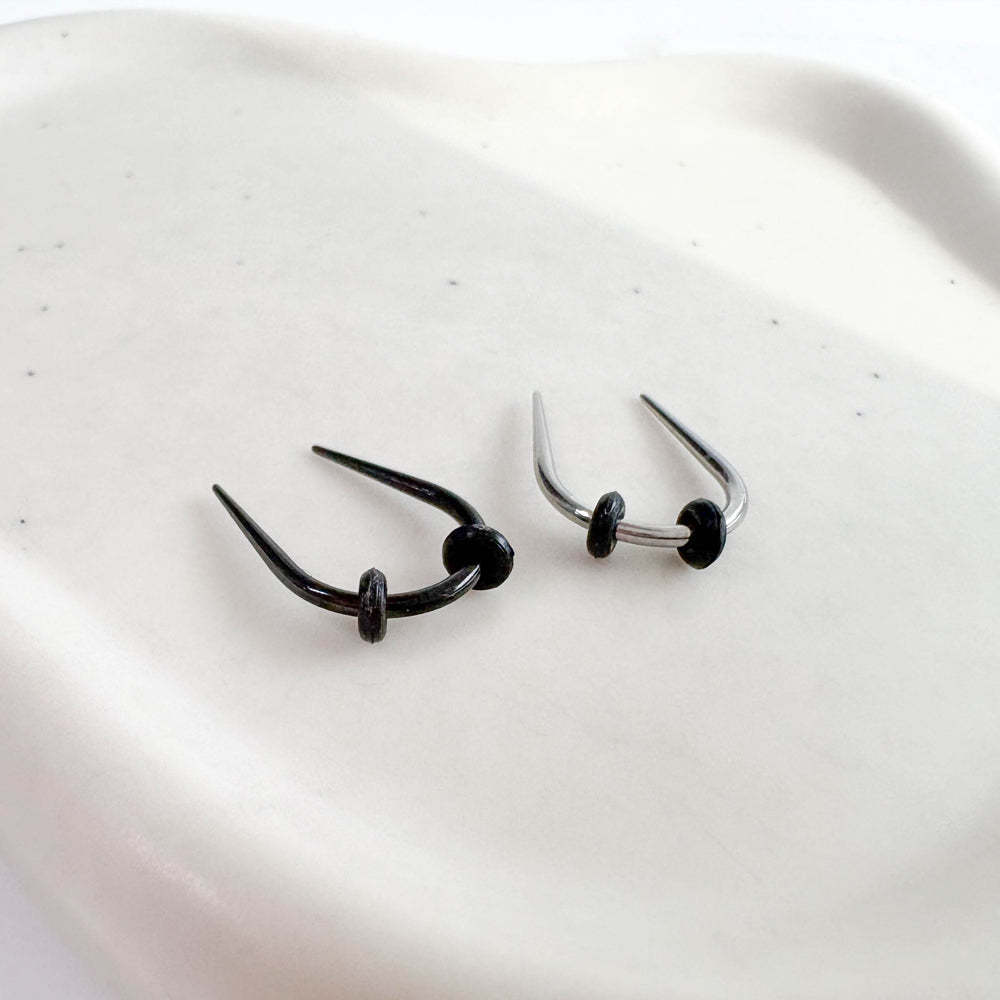 A2 239 ［サージカルステンレス］Uカーブニードルピアス　