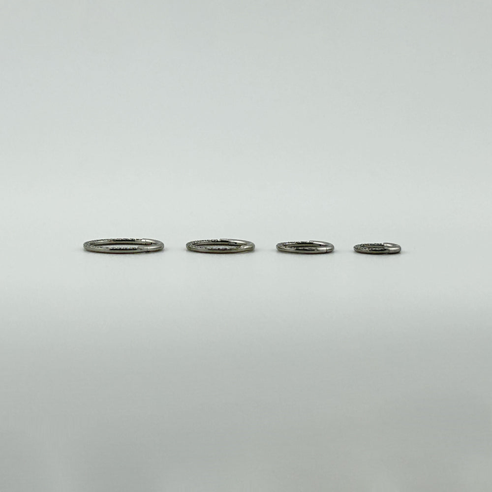 STS 051 ［サージカルステンレス］ハーフストーンリングピアス