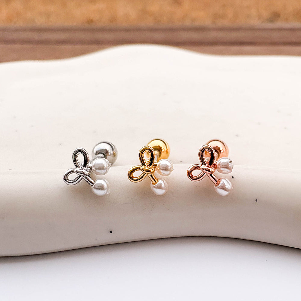 A5 246 [サージカルステンレス]　パールリボンピアス