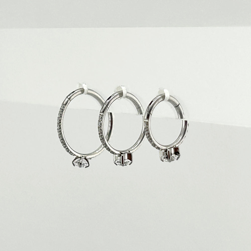 STS 106  ［サージカルステンレス］キュービックストーンリングピアス