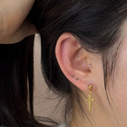 YES 043 ［サージカルステンレス］　十字架ピアス