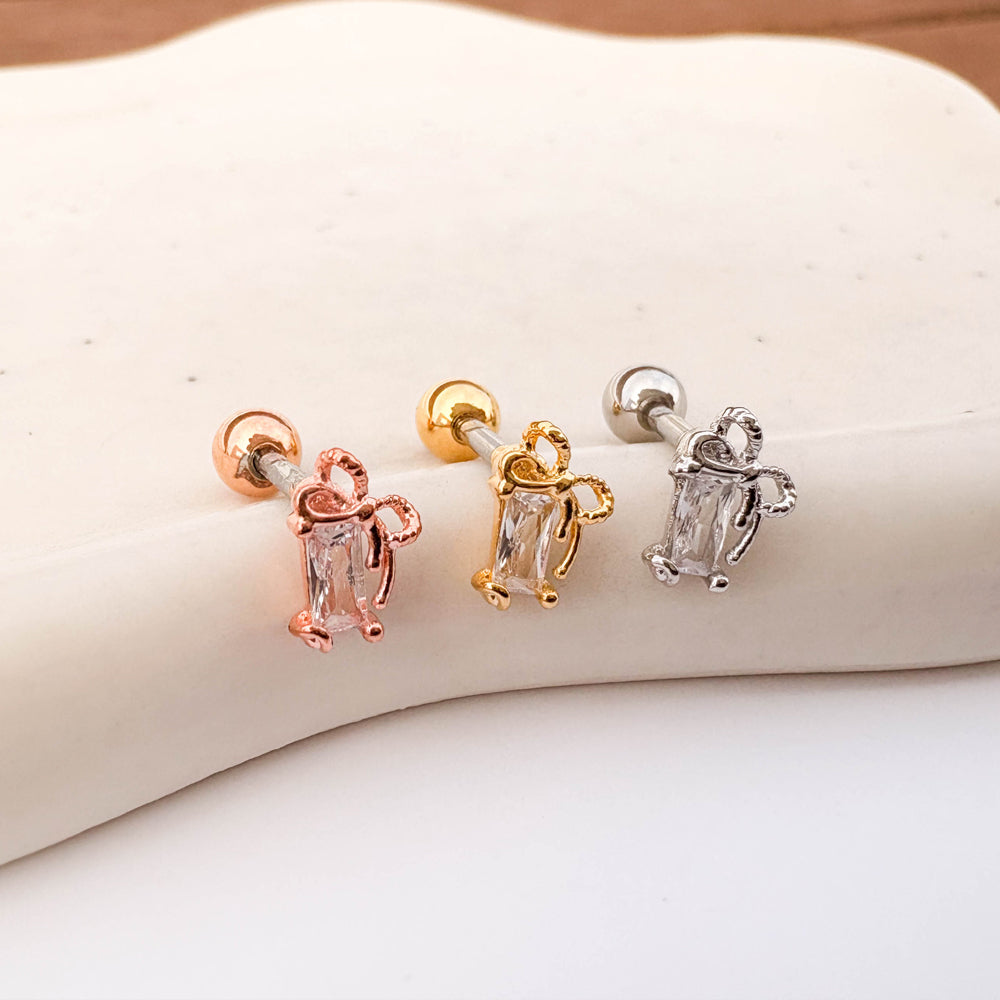 A5 255 ［サージカルステンレス］ストーンキュービックリボンピアス