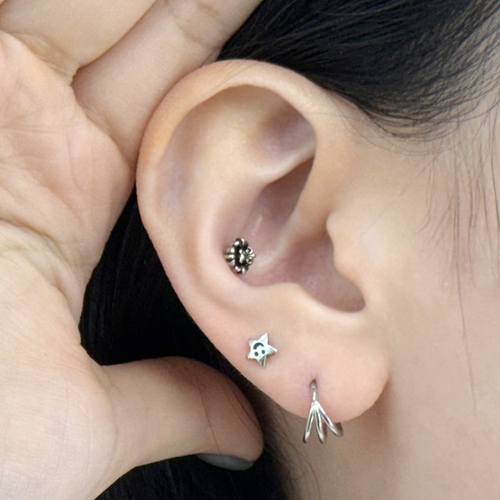 STS 022 ［サージカルステンレス］スリーラインリングピアス