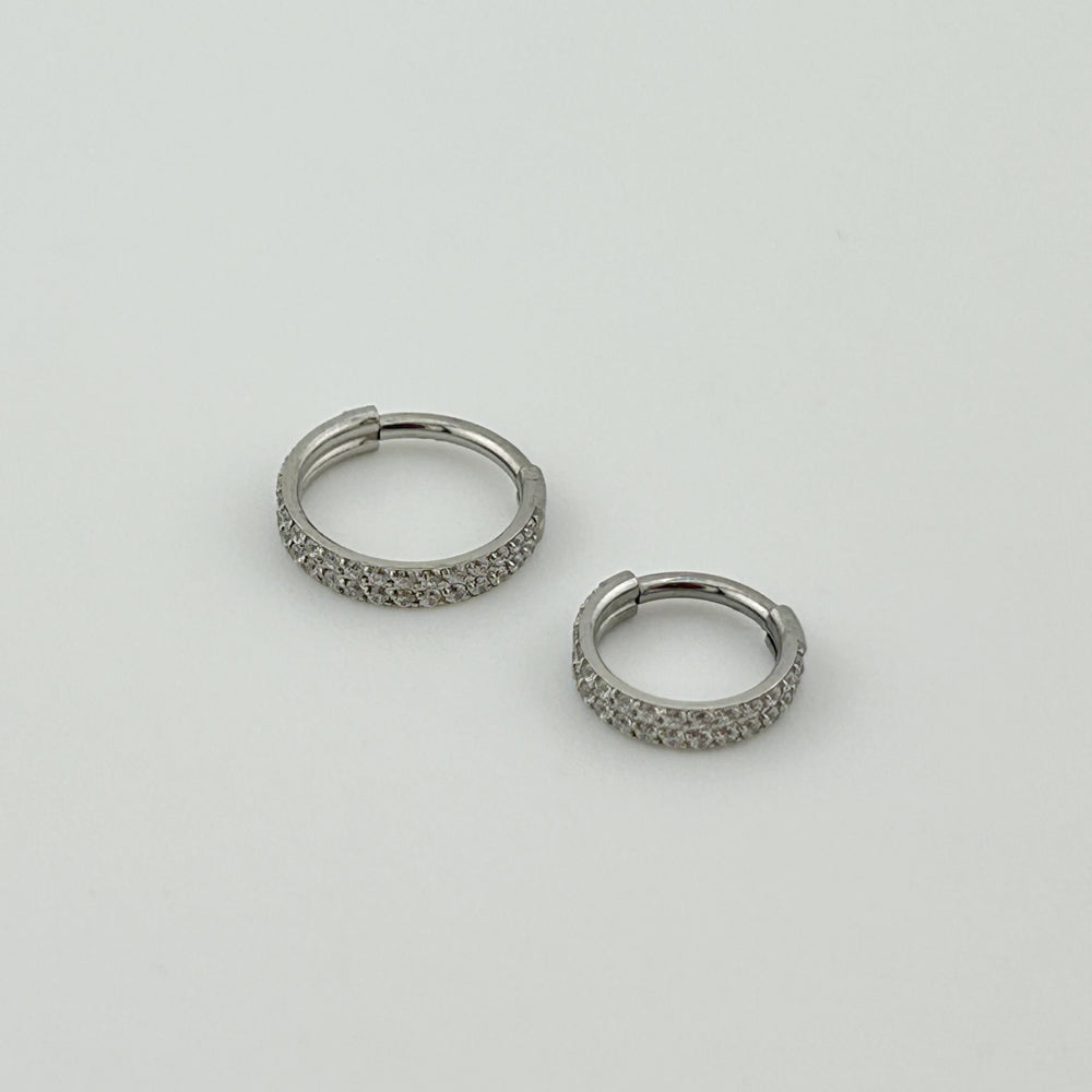 STS 045 ［サージカルステンレス　ダブルストーンリングピアス