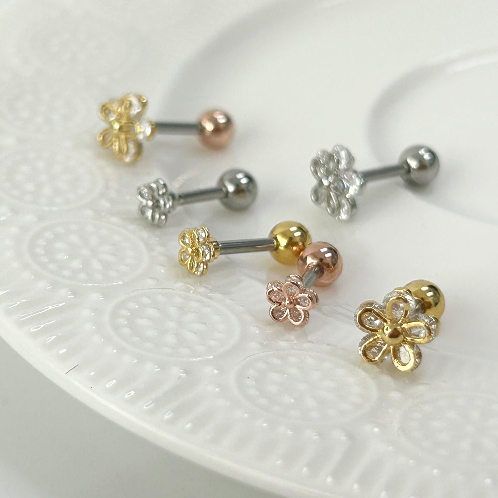 MN 113 ［サージカルステンレス］シンプルキュービックストーン花ピアス