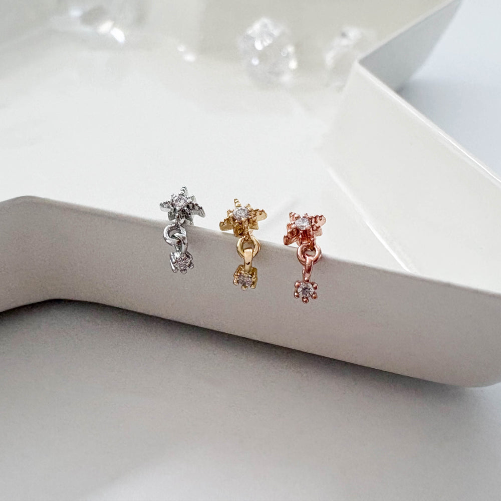 A8 286 [サージカルステンレス]　ドロップ星花ピアス