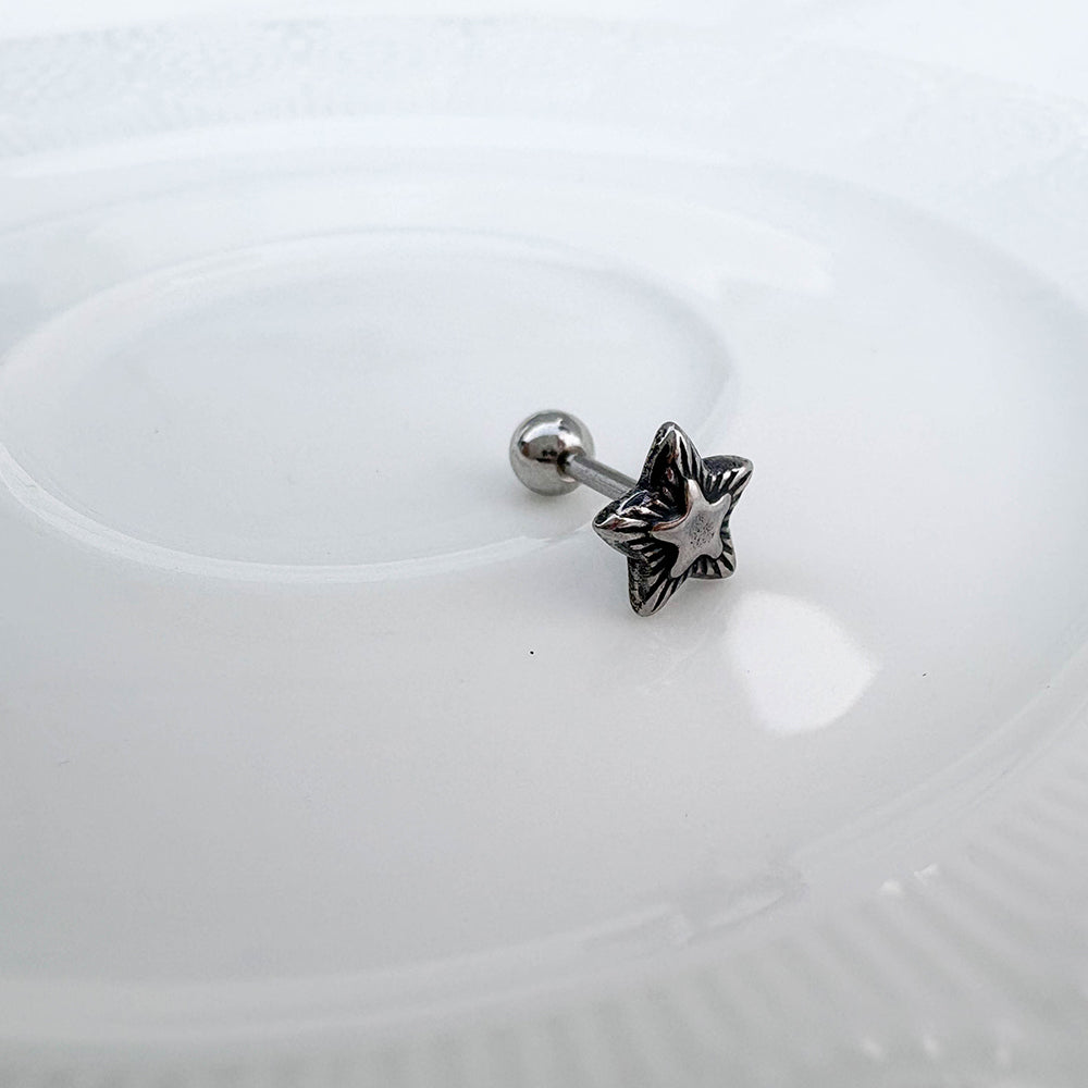 B3 075 ［サージカルステンレス］ゴシック星ピアス