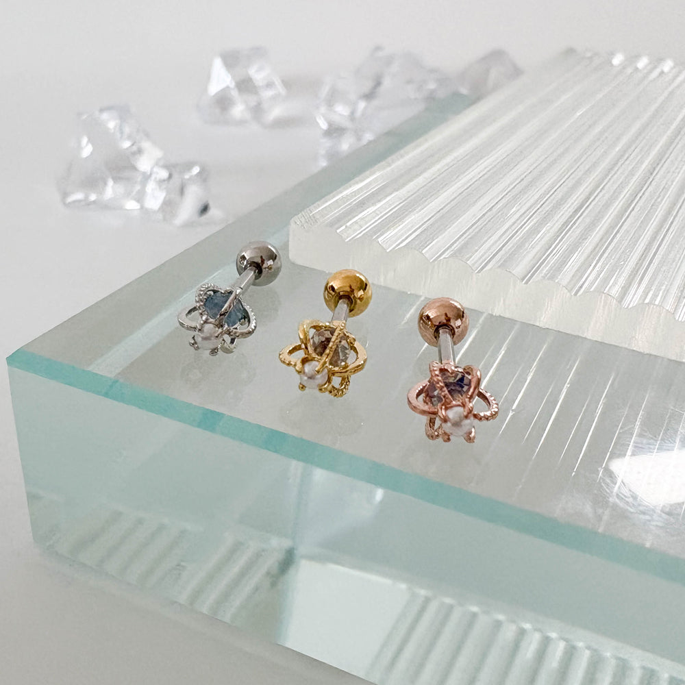 A8 275 ［サージカルステンレス］クィーンティアラピアス